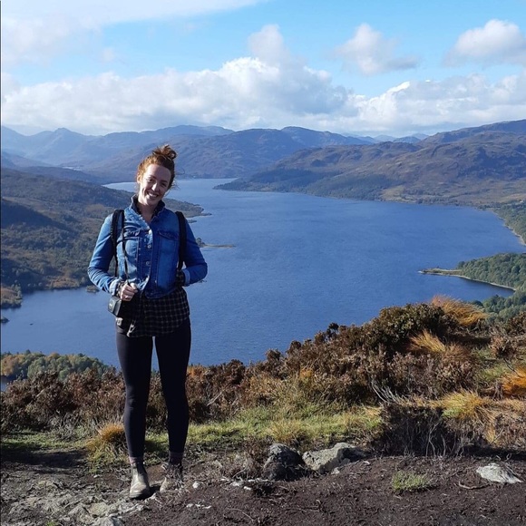 Meet your Posher, Hannah - Picture 2 of 2